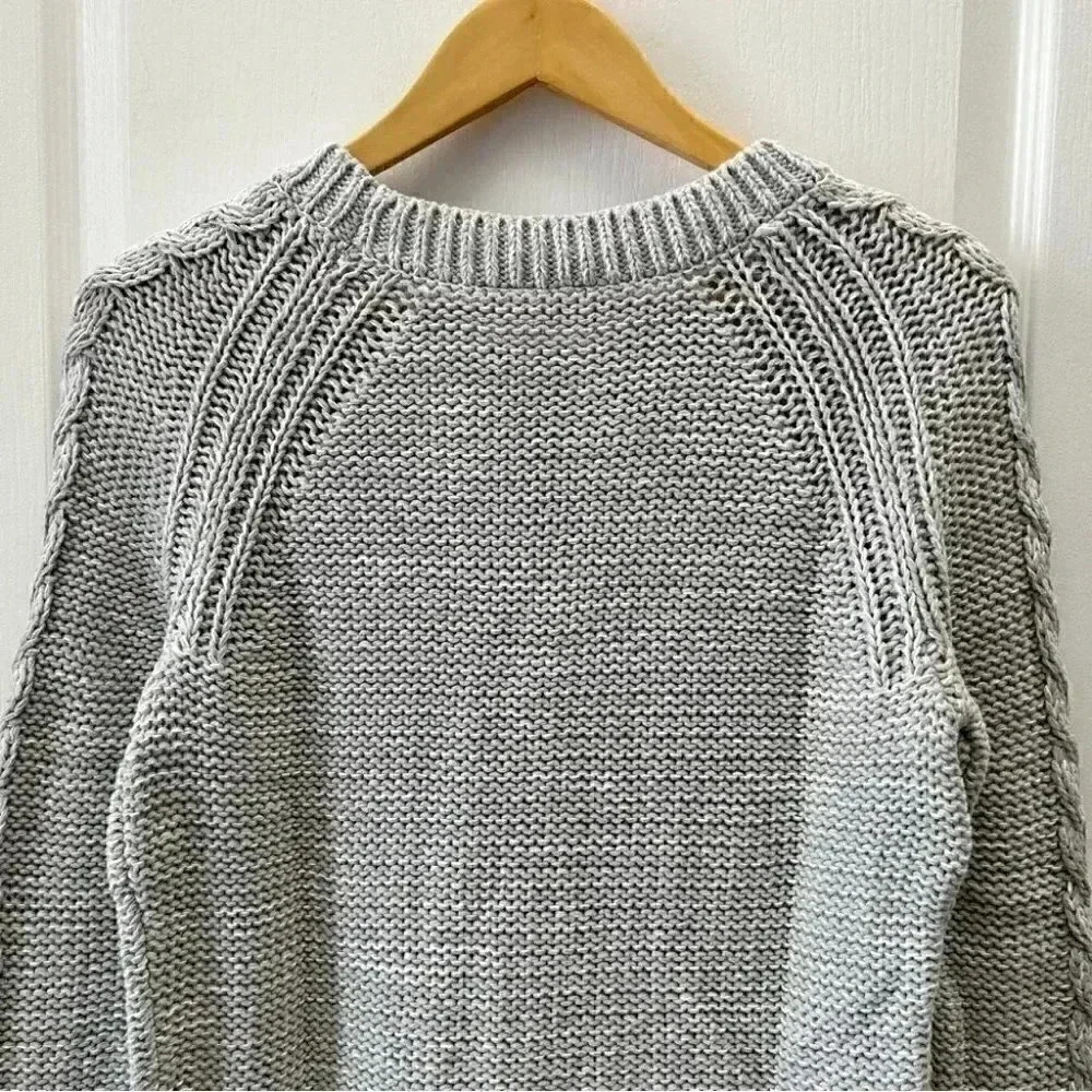 GAP Grey Cable Knit Sweater Cotton Crewneck Fisherman Pullover Size Small - Picture 12 of 16